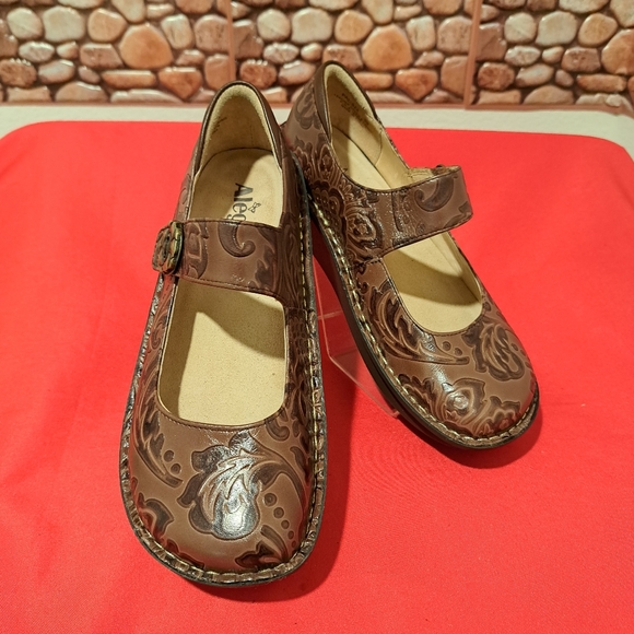 ALEGRIA BY PG LITE women's size 39/9 US - Picture 1 of 6